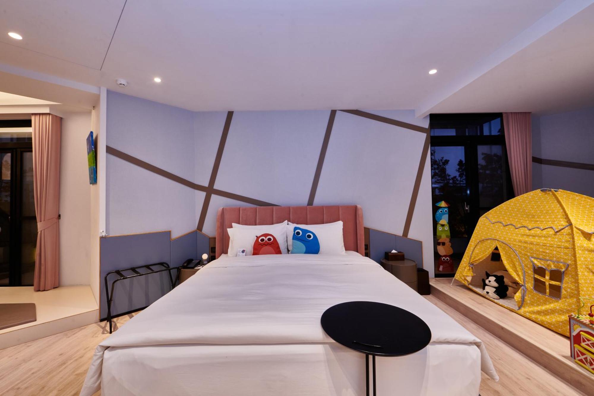 Bed and Breakfast 墾丁耳東華苑erdong Manor Zewnętrze zdjęcie